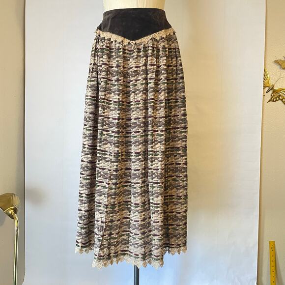 Vintage 80s Miss O Oscar De La Renta Silk Basket Weave Skirt with Velvet Yoke - Picture 1 of 11